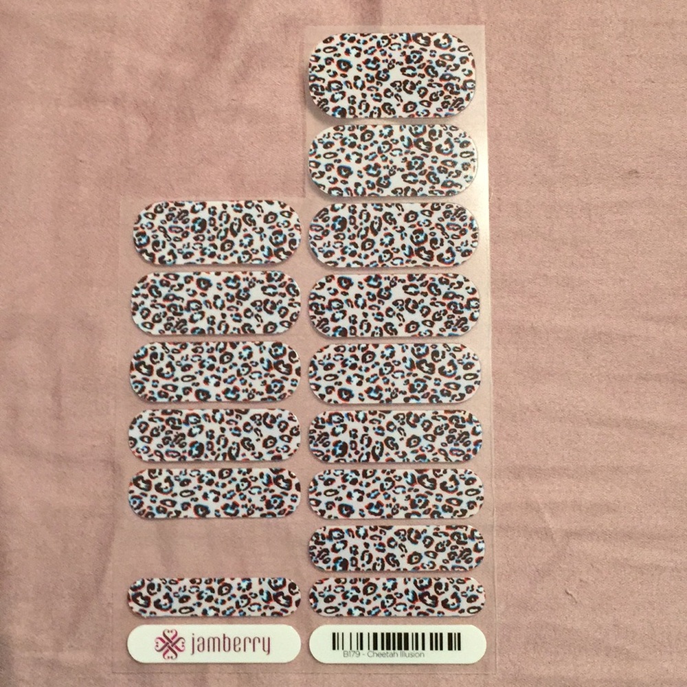 Jamberry Cheetah Illusion partial sheet